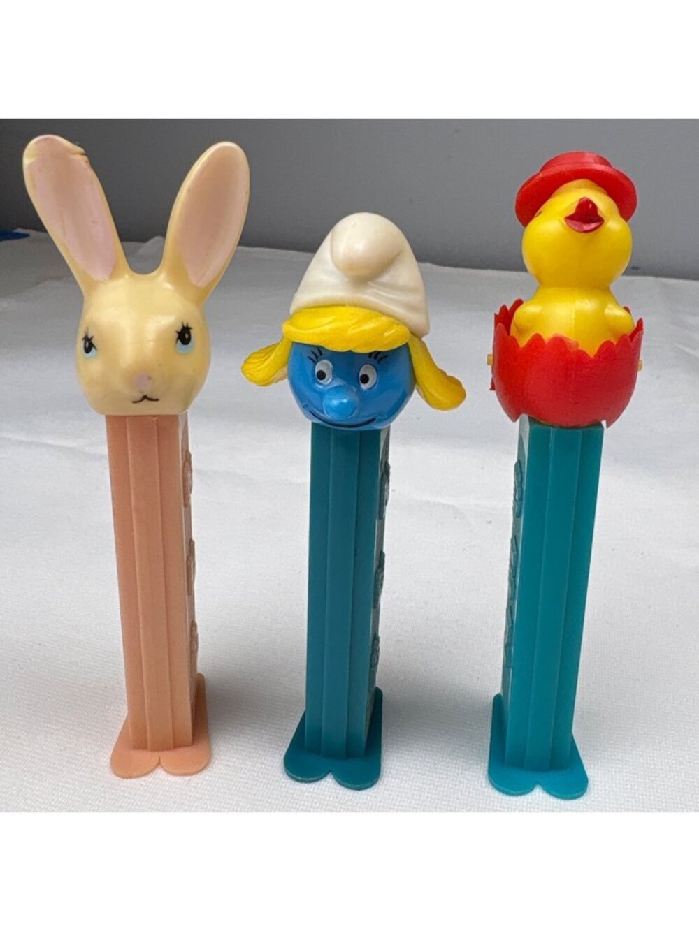 Pez Dispenser Set Rabbit Smurfette Duck Candy Toy Collectibles Austria Vintage